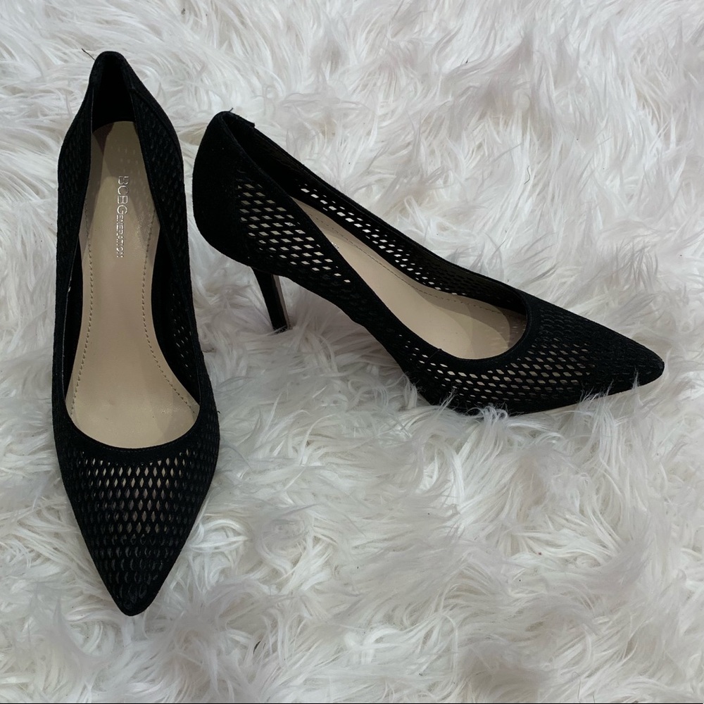 BCBG Black Suede Pumps- pl dahlias